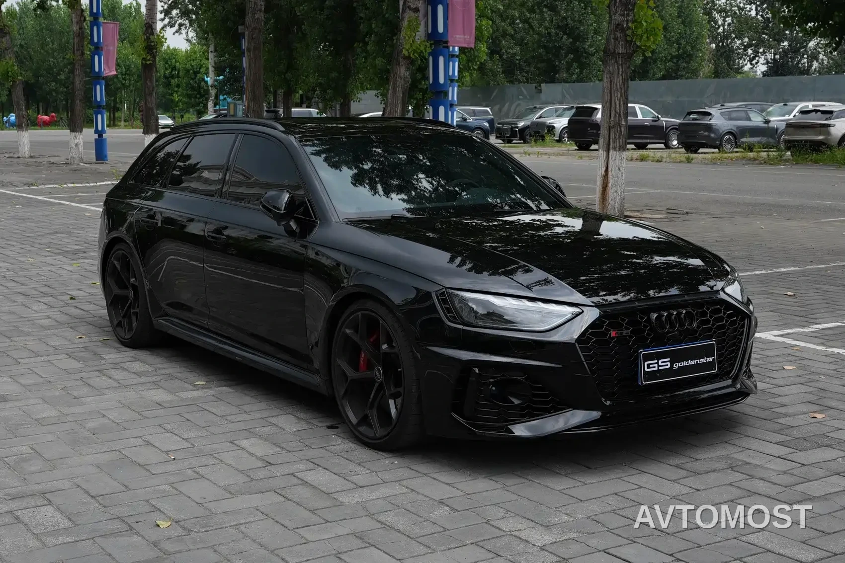Audi RS 4 2024 RS4 Avant Ignition Edition — фото 3