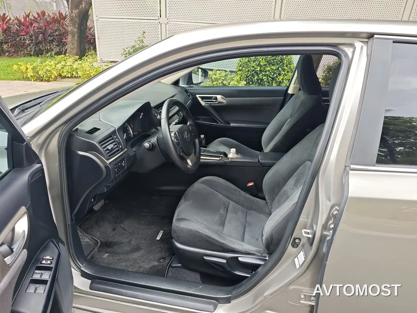 Lexus CT 2020 CT200h Elite Single Color — фото 17