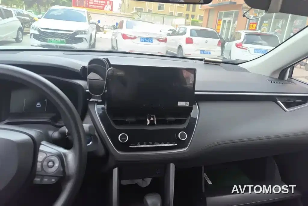 Toyota Corolla Cross 2023 Hybrid 2.0L Pioneer Edition — фото 10