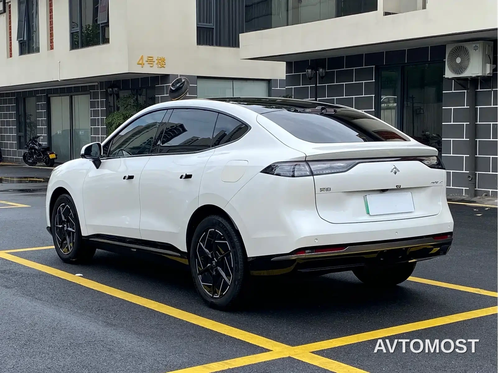 GAC Haobo Hyper HT 2023 670 RWD Ultra High Voltage Edition — фото 7
