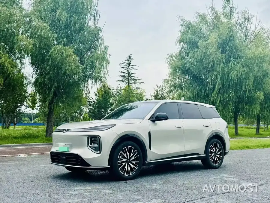 Changan Qiyuan Q07 2025 215 Flagship