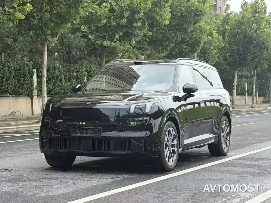 Lynk & Co 900 2025 2.0T Ultra