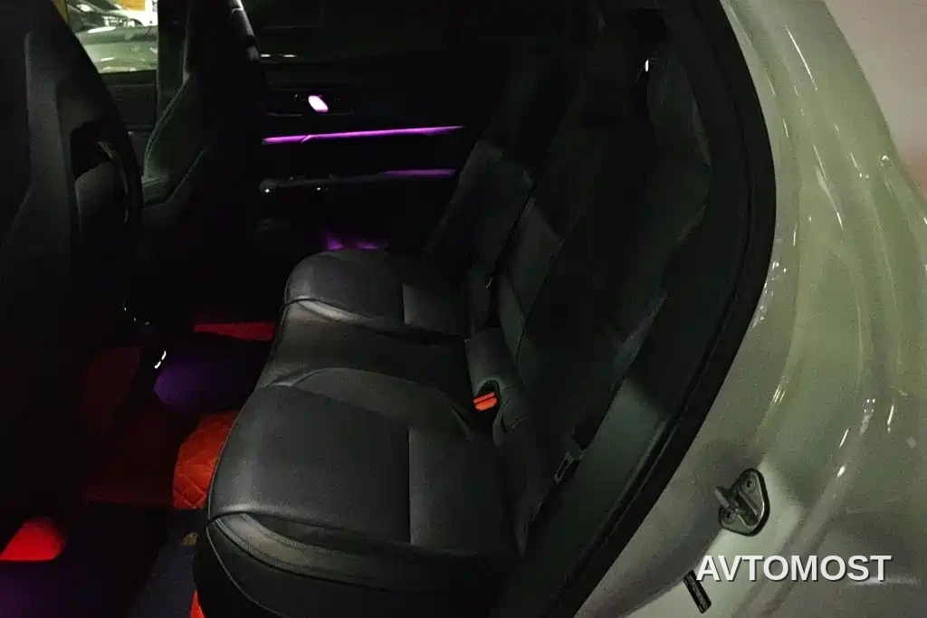 Lynk & Co 05 EM-P 2021 1.5TD PHEV HALO — фото 11