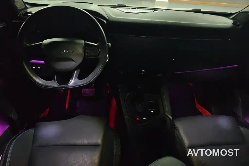 Lynk & Co 05 EM-P 2021 1.5TD PHEV HALO — фото 12