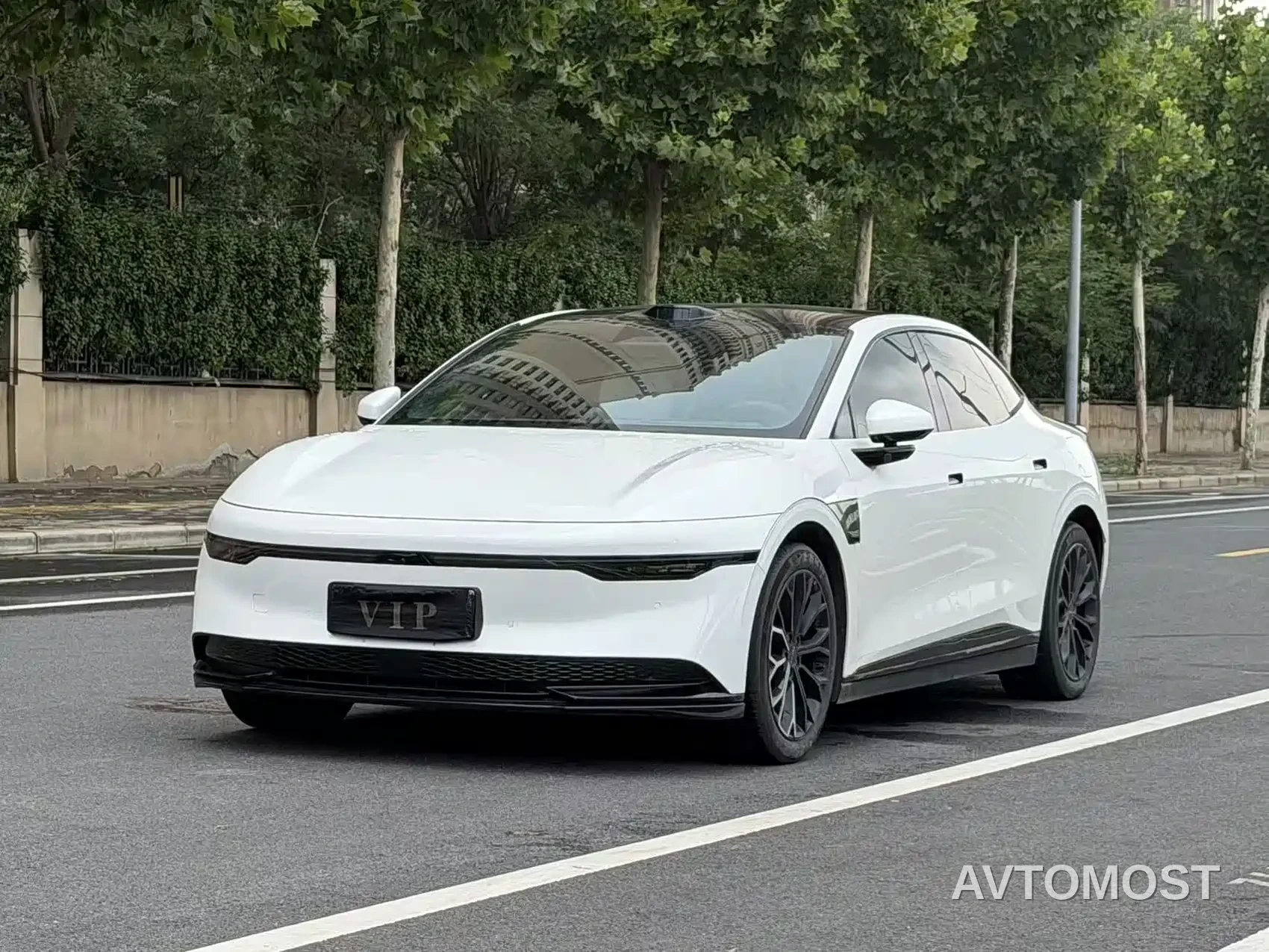 Zeekr 007 2024 RWD Intelligent Driving Edition 100kWh — фото 3