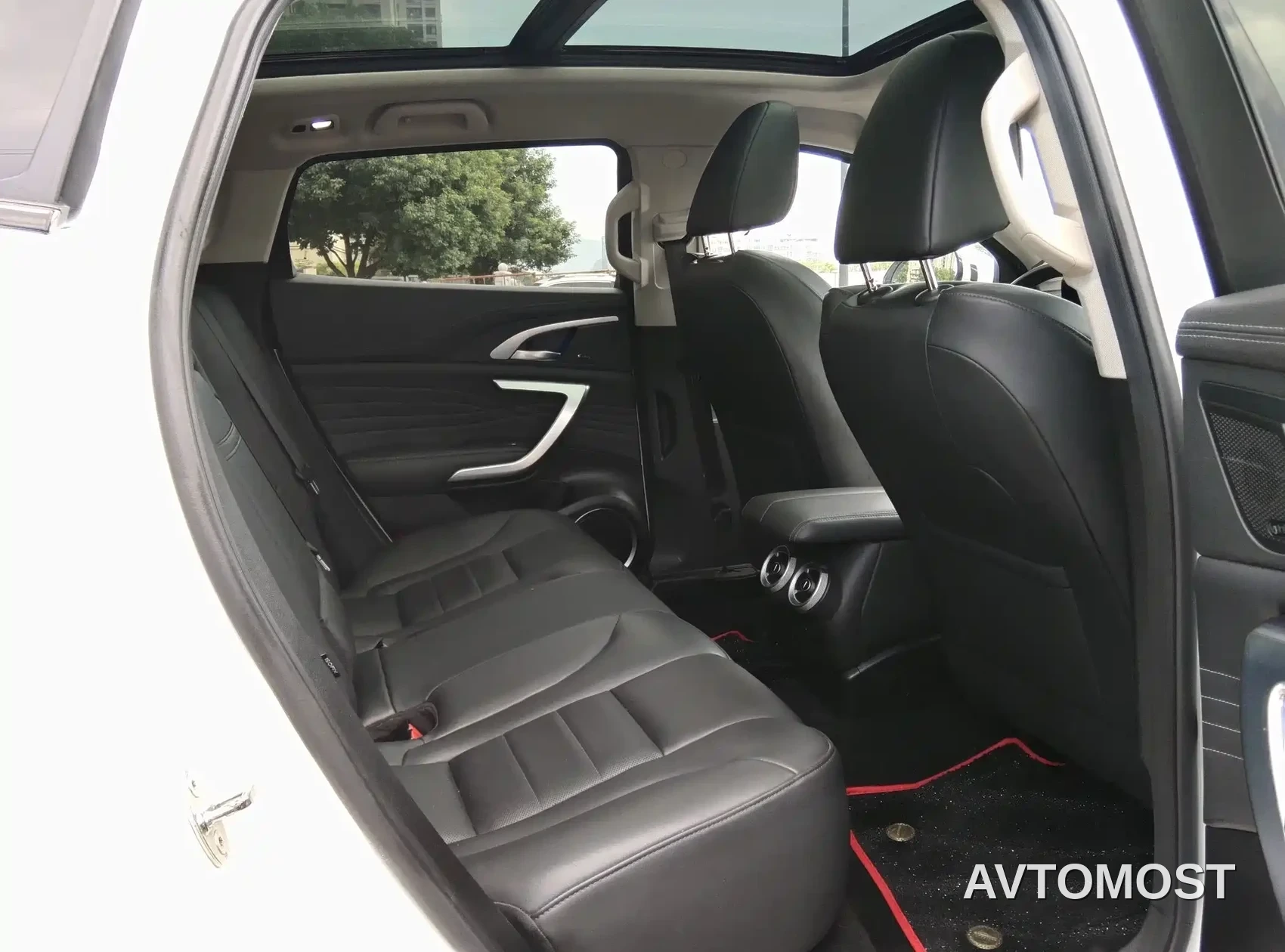 Wey VV7 New Energy 2020 PHEV 2.0T Flagship Model — фото 4