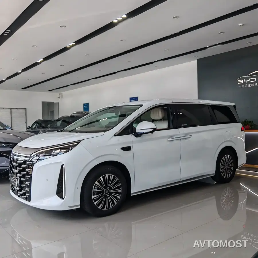 BYD Xia 2025 DM-i 1.5T 180km Surpass Edition