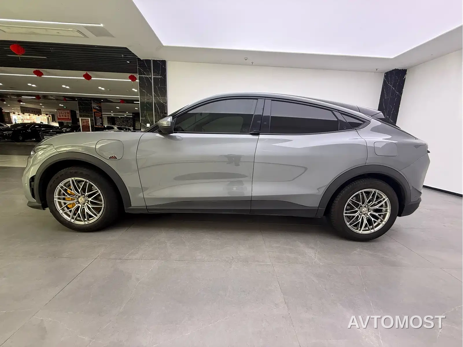 Ford Mustang Mach-E 2021 Leap World RWD (Standard Range) — фото 20