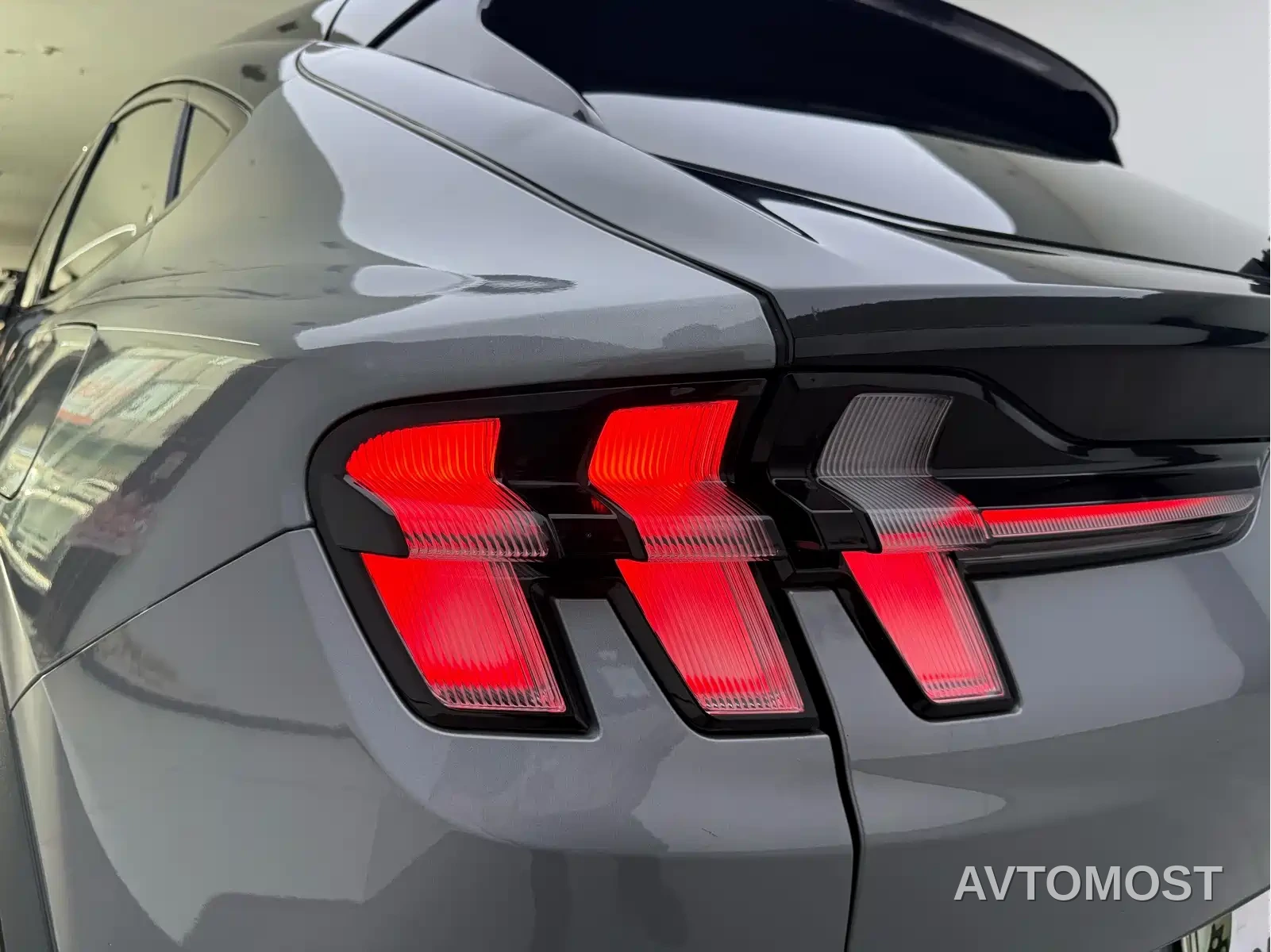 Ford Mustang Mach-E 2021 Leap World RWD (Standard Range) — фото 24