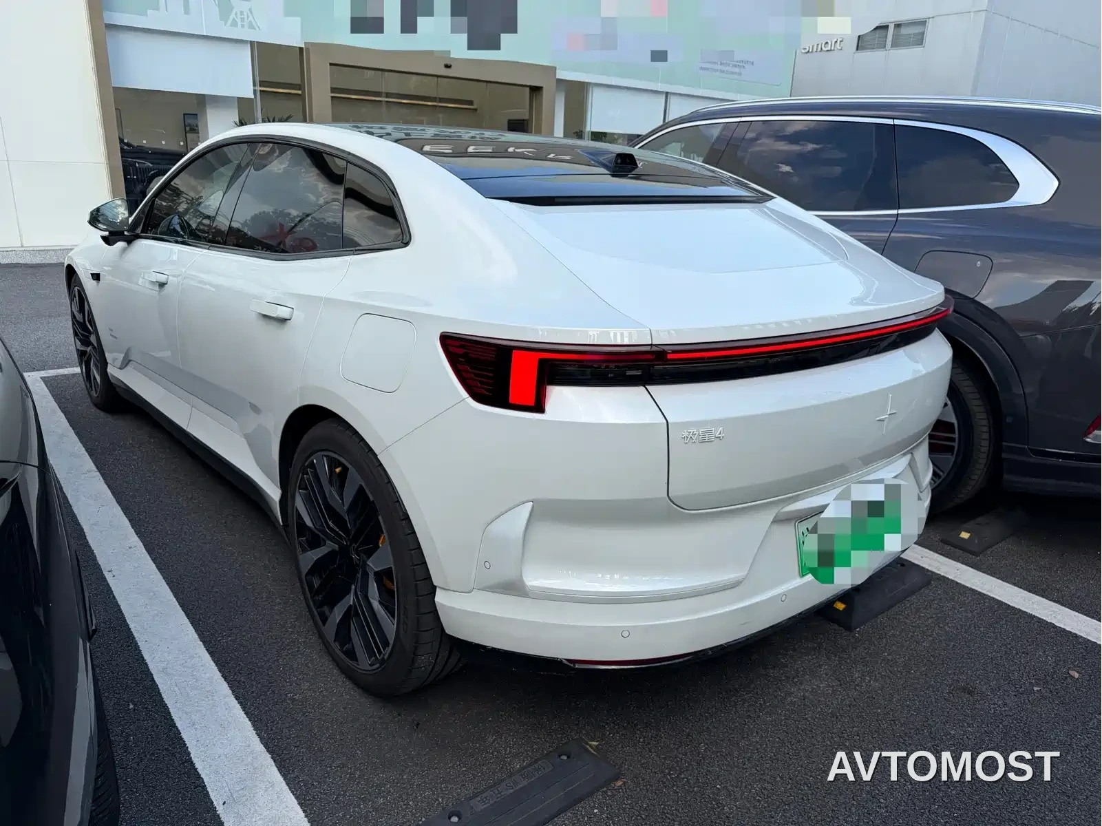 Polestar 4 2023 Dual Motor High Performance PLUS — фото 5