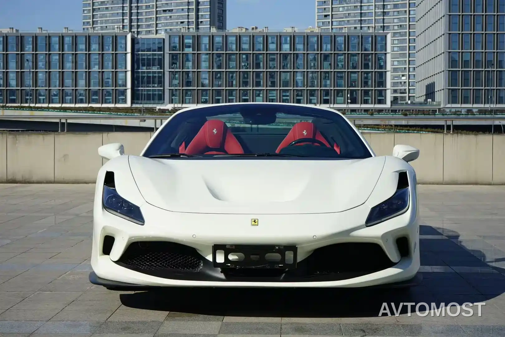 Ferrari F8 2020 Spider 3.9T V8 — фото 2