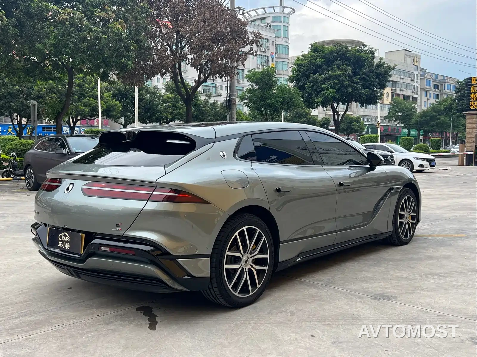 Denza Z9GT 2024 Model 1100 AWD Pro Edition — фото 4