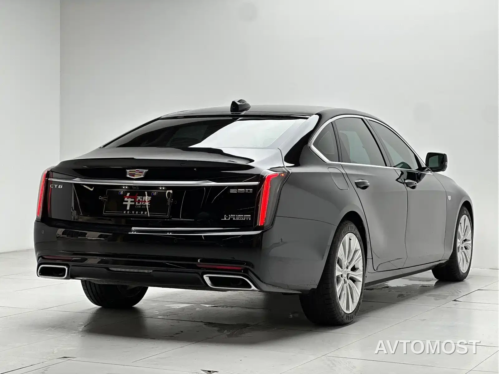 Cadillac CT6 2026 Model 28T Flagship Edition — фото 4
