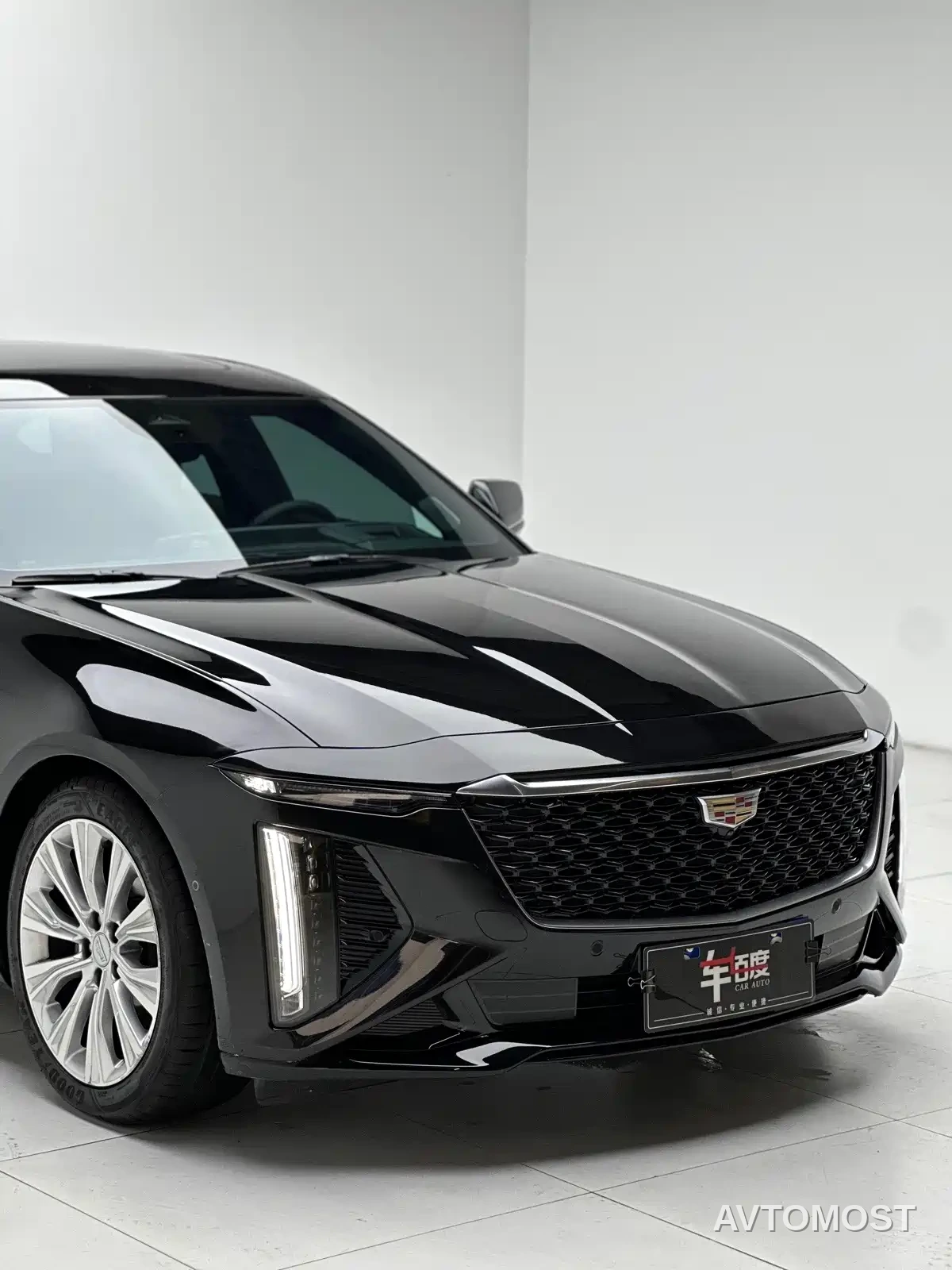 Cadillac CT6 2026 Model 28T Flagship Edition — фото 11