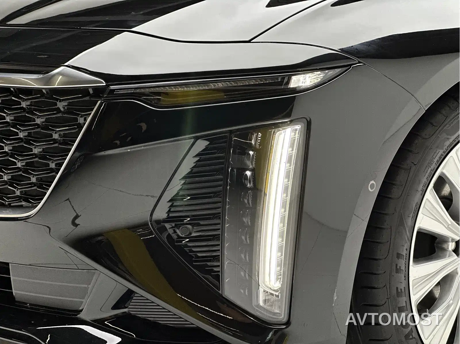 Cadillac CT6 2026 Model 28T Flagship Edition — фото 17