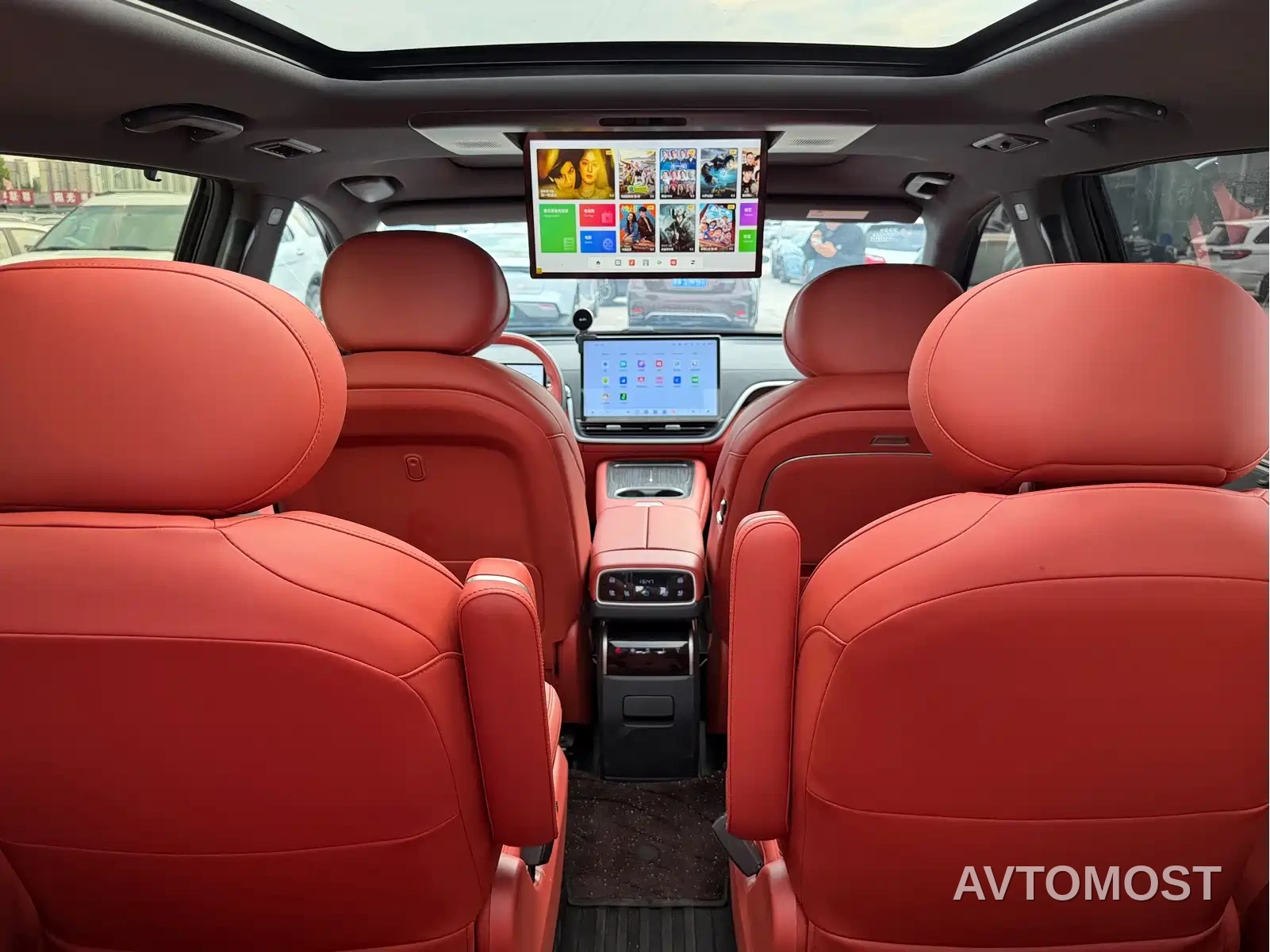 Dongfeng Yipai eπ008 2024 636Max Pure Electric 6-Seater — фото 7