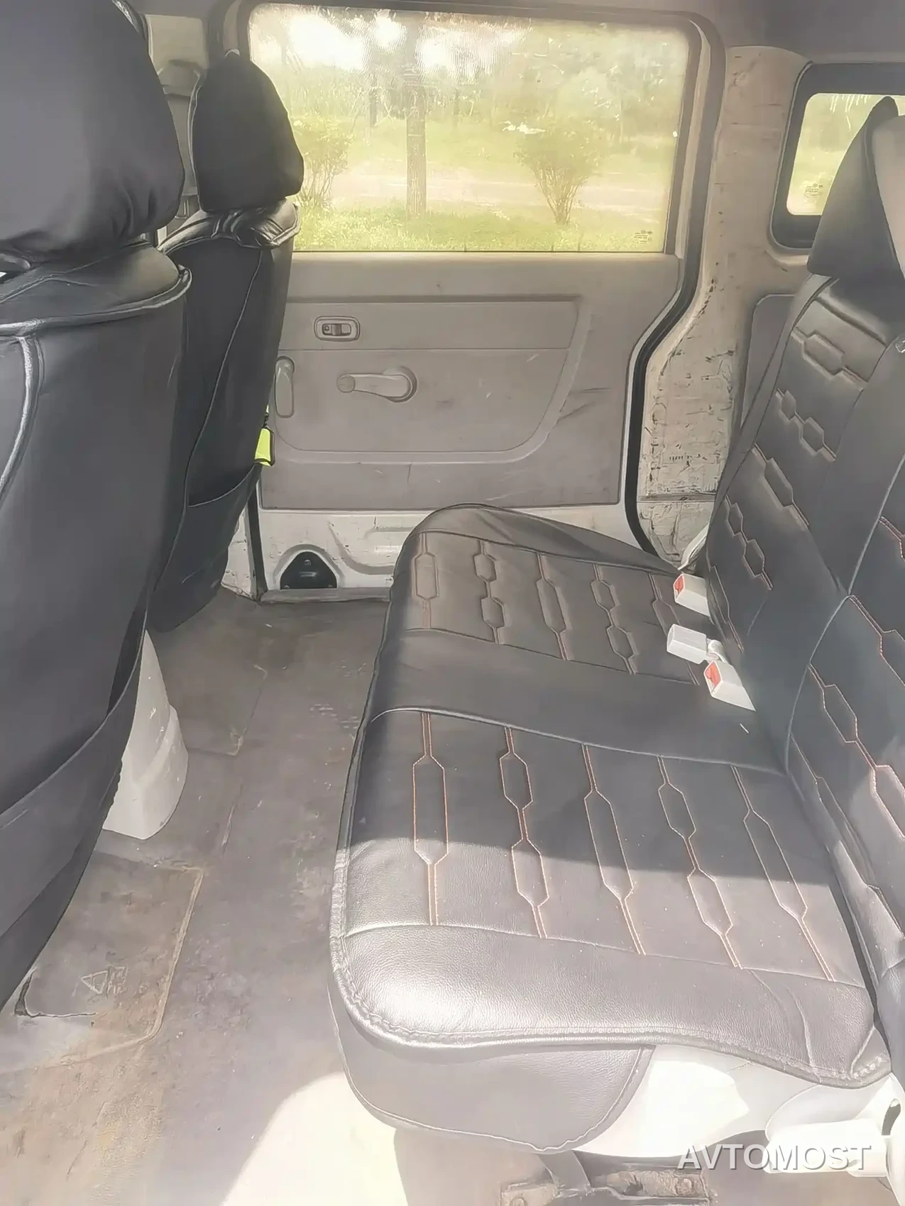 SRM Xinyuan New Energy Little Sea Lion EV 2021 Standard — фото 6