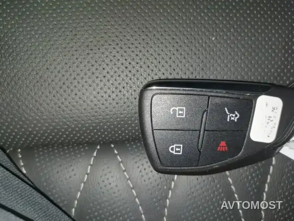 Buick Envision Plus 2022 Envision Plus Avenir 7-Seater — фото 6