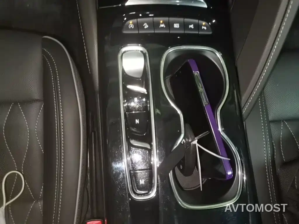 Buick Envision Plus 2022 Envision Plus Avenir 7-Seater — фото 11