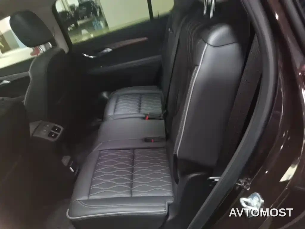 Buick Envision Plus 2022 Envision Plus Avenir 7-Seater — фото 14