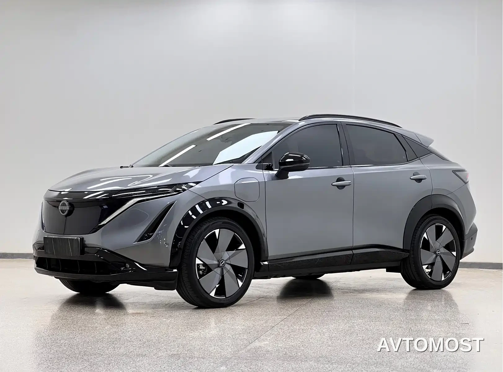 Nissan ARIYA 2022 4WD High Performance Top Edition — фото 1