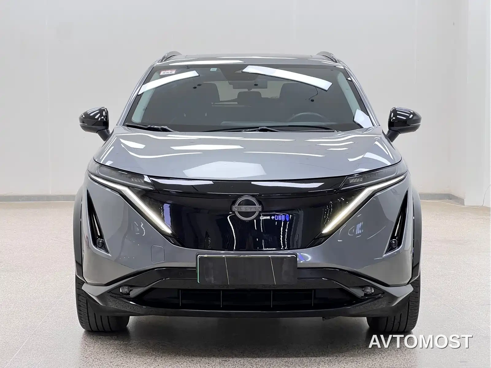 Nissan ARIYA 2022 4WD High Performance Top Edition — фото 2