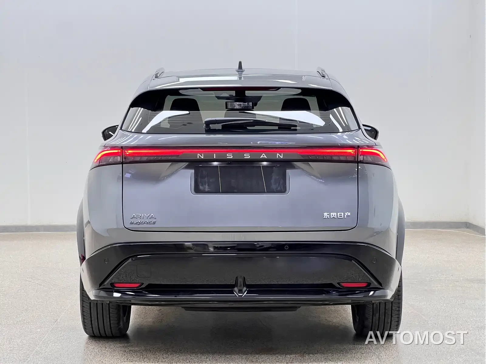 Nissan ARIYA 2022 4WD High Performance Top Edition — фото 6