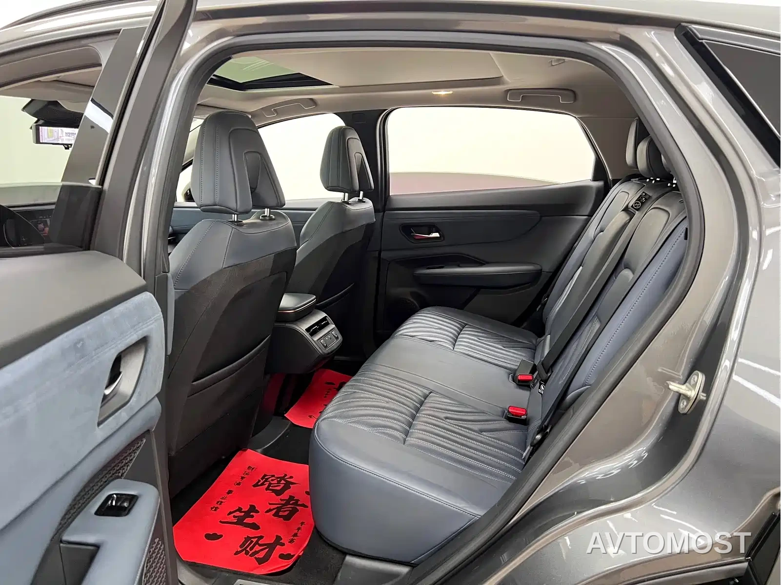 Nissan ARIYA 2022 4WD High Performance Top Edition — фото 16