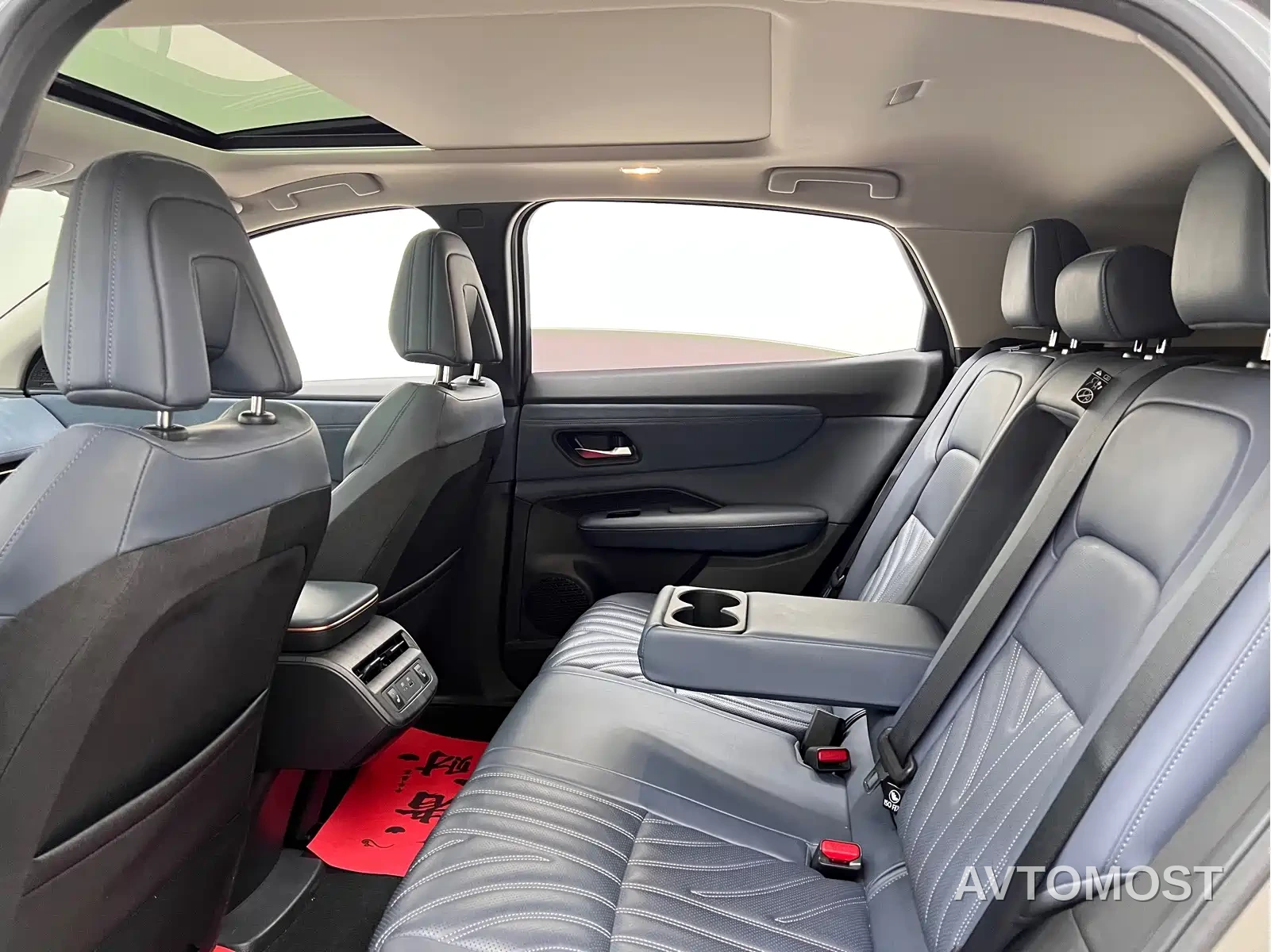 Nissan ARIYA 2022 4WD High Performance Top Edition — фото 17