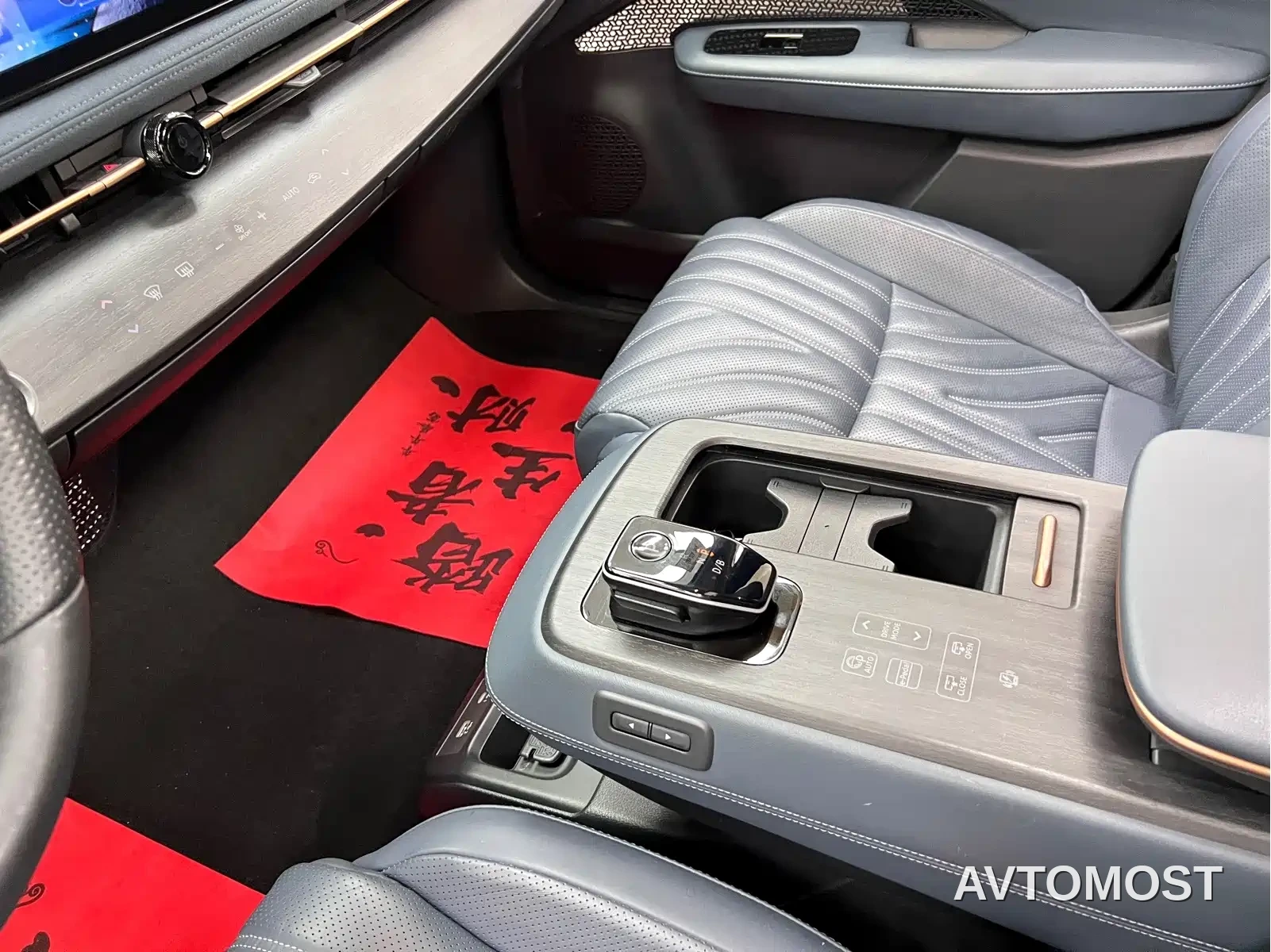 Nissan ARIYA 2022 4WD High Performance Top Edition — фото 25