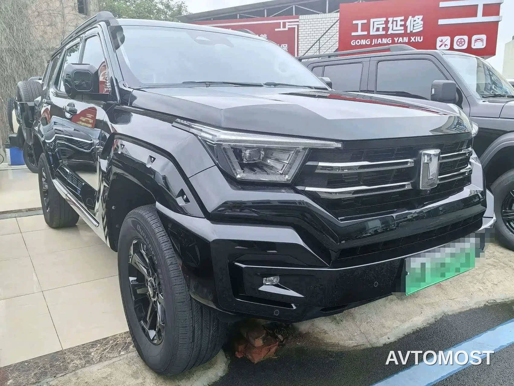Tank 400 New Energy 2023 Hi4-T Super Edition — фото 2