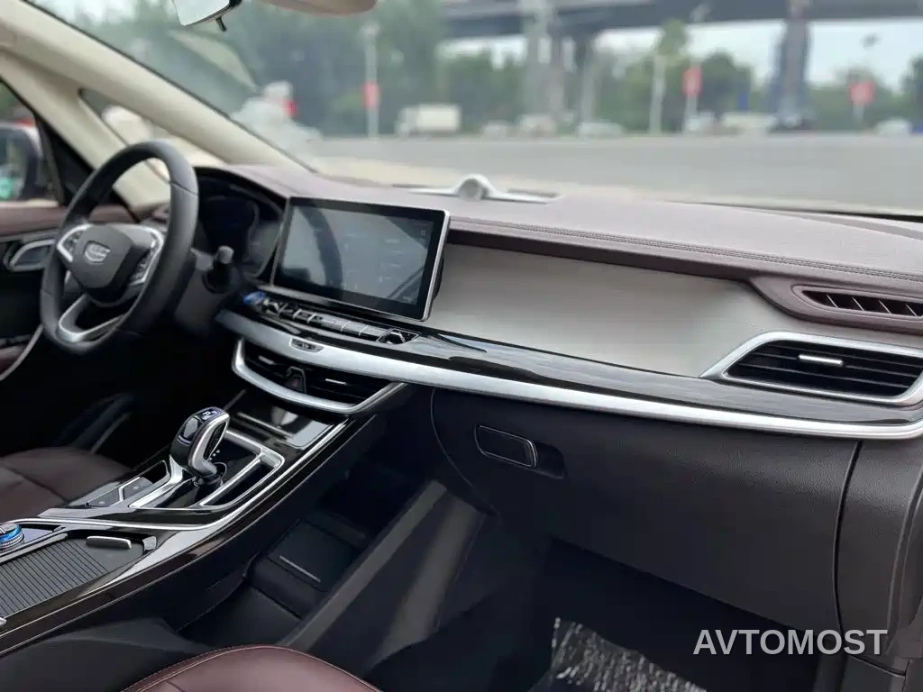 Geely Jiaji New Energy 2022 1.5TD PHEV Platinum Premium — фото 10