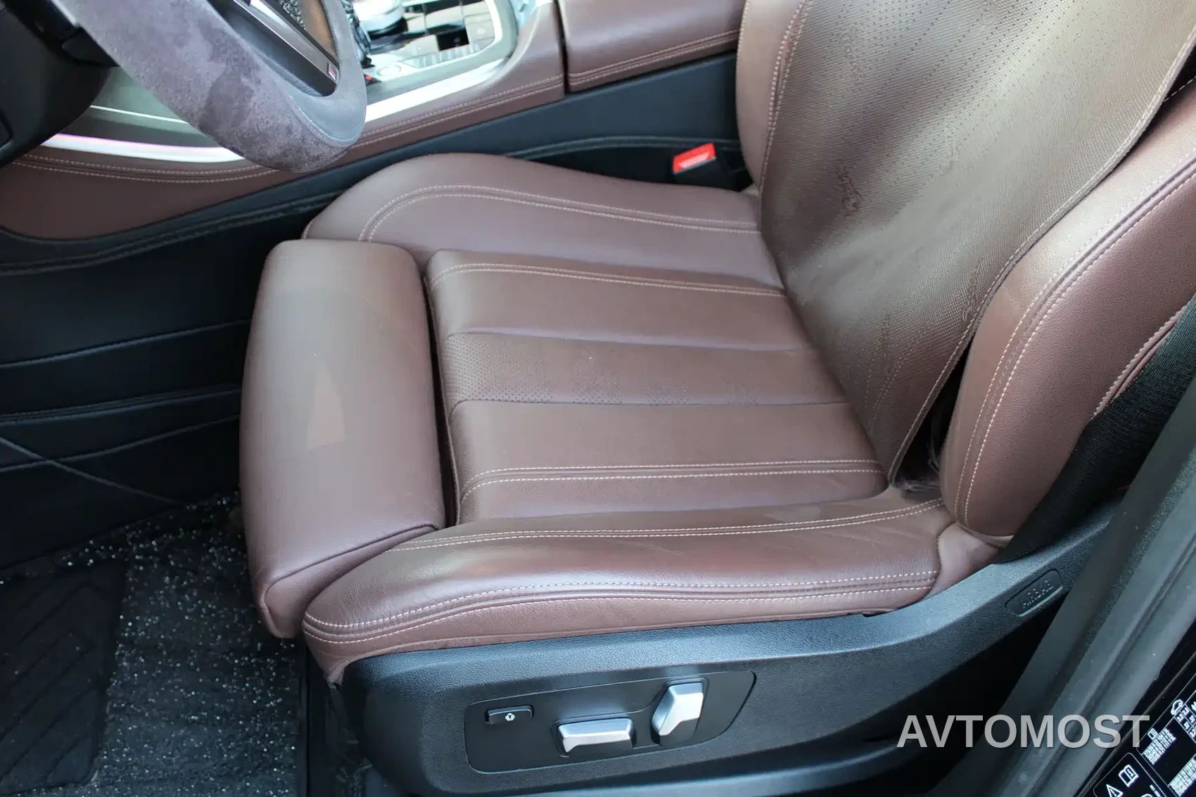 BMW X5 (Import) 2021 Facelift xDrive30i M Sport Package — фото 18