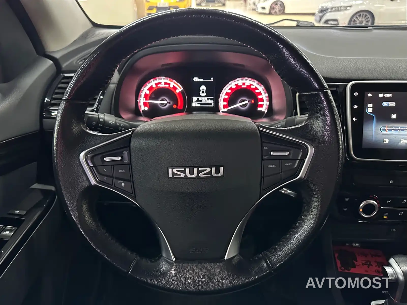 Isuzu Lingtuo 2020 2.5T 2WD Automatic Flagship Edition China VI JE4D25Q6A — фото 10
