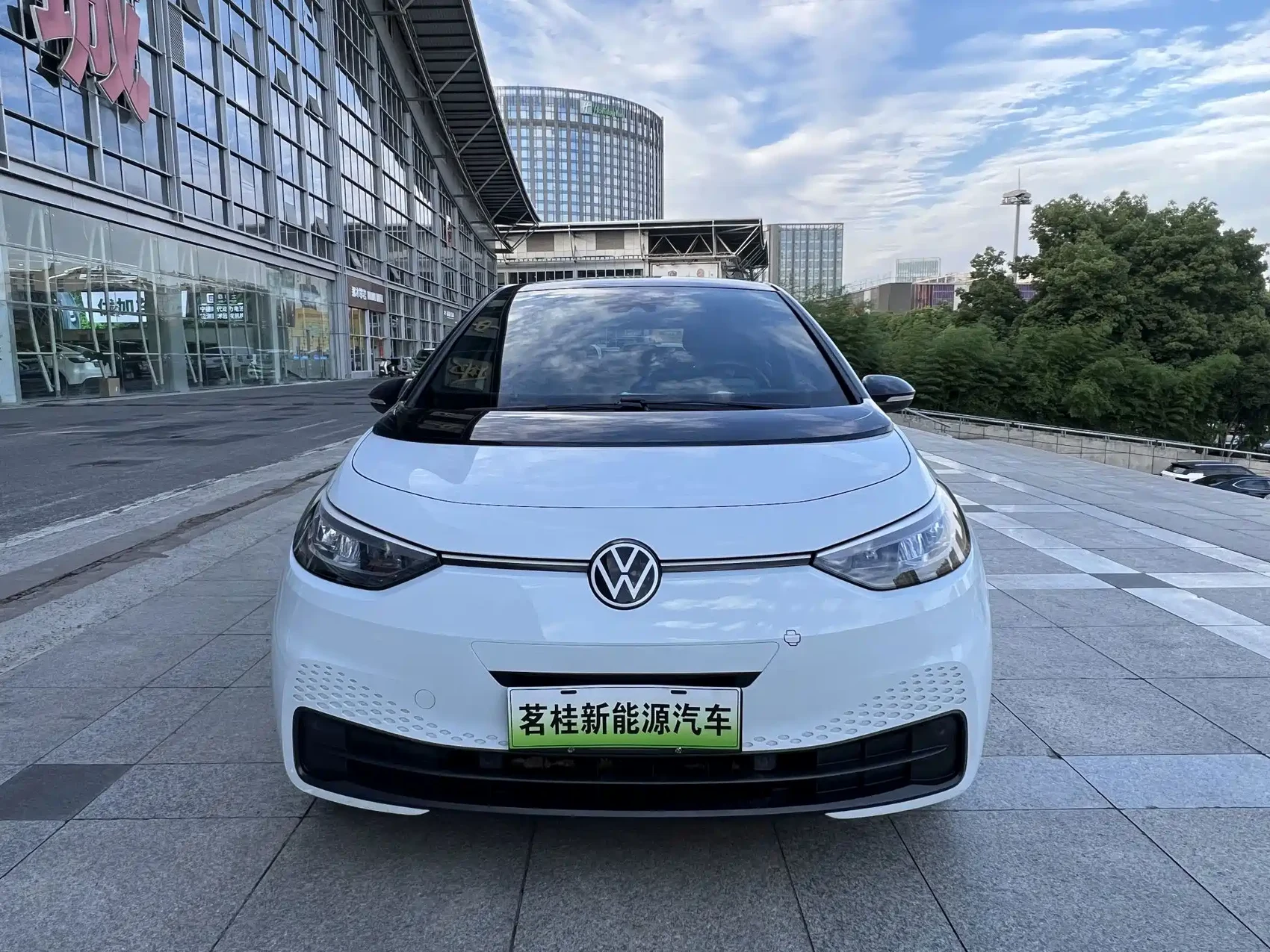 Volkswagen ID.3 2023 Pure Smart Edition — фото 2
