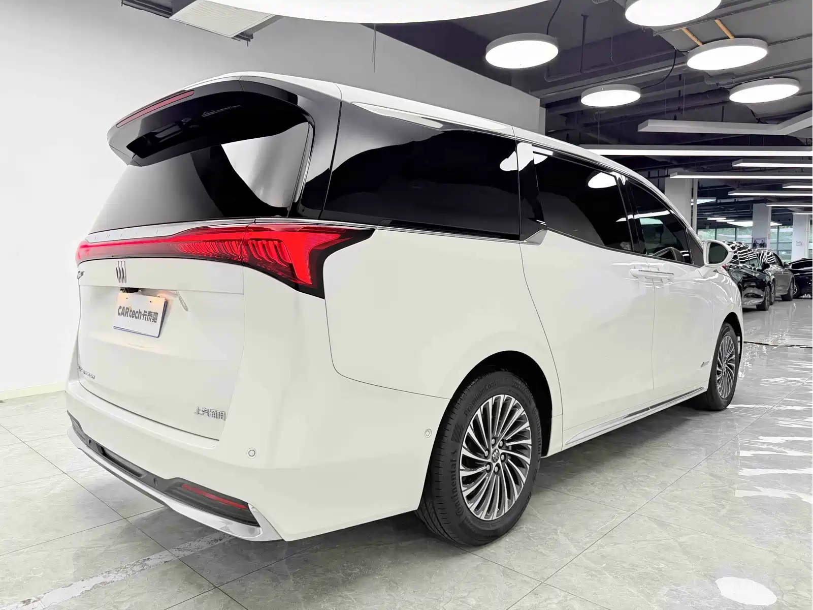 Buick Century 2023 2.0T 7-seater Premium — фото 6