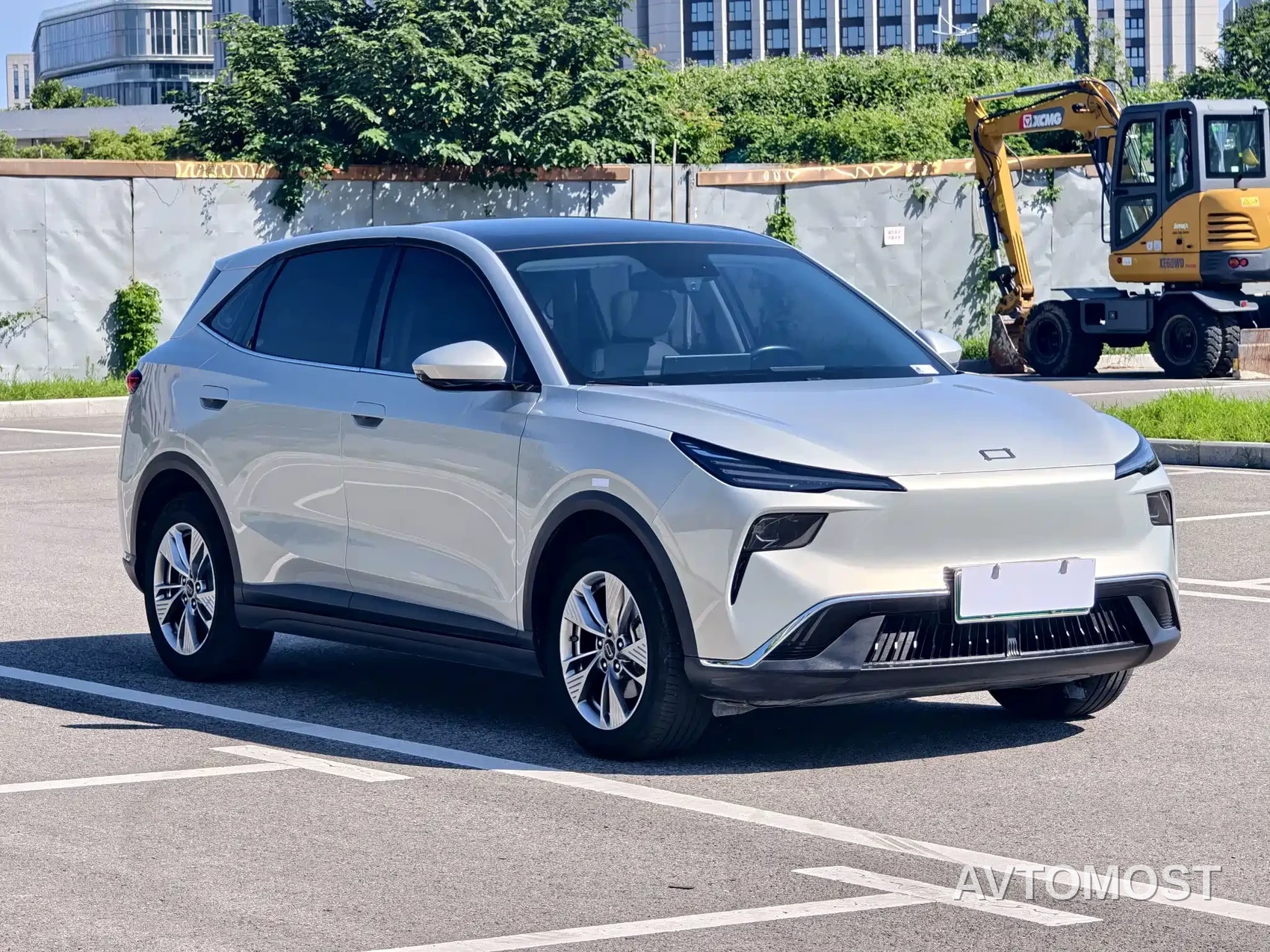 Besturn Yueyi 03 2025 Model 565km Enjoy Edition — фото 3