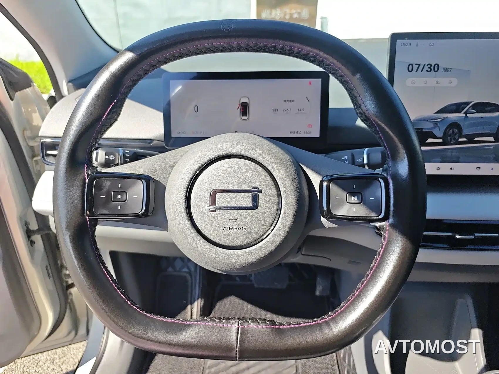 Besturn Yueyi 03 2025 Model 565km Enjoy Edition — фото 14