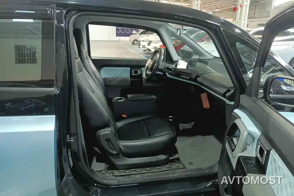 Baojun E300 2020 Plus Stellar Smart Fun Edition — фото 8