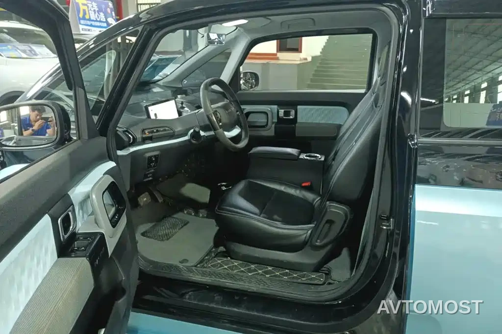 Baojun E300 2020 Plus Stellar Smart Fun Edition — фото 11