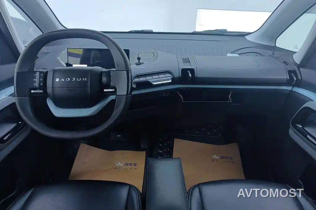 Baojun E300 2020 Plus Stellar Smart Fun Edition — фото 12