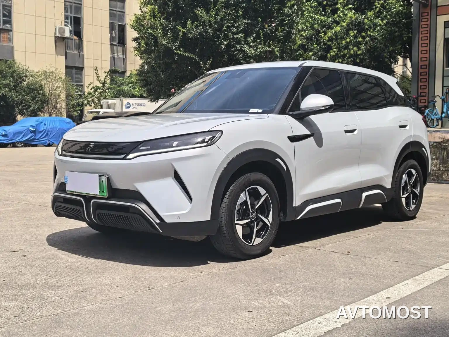 BYD Yuan UP 2024 401KM Leading Edition — фото 1