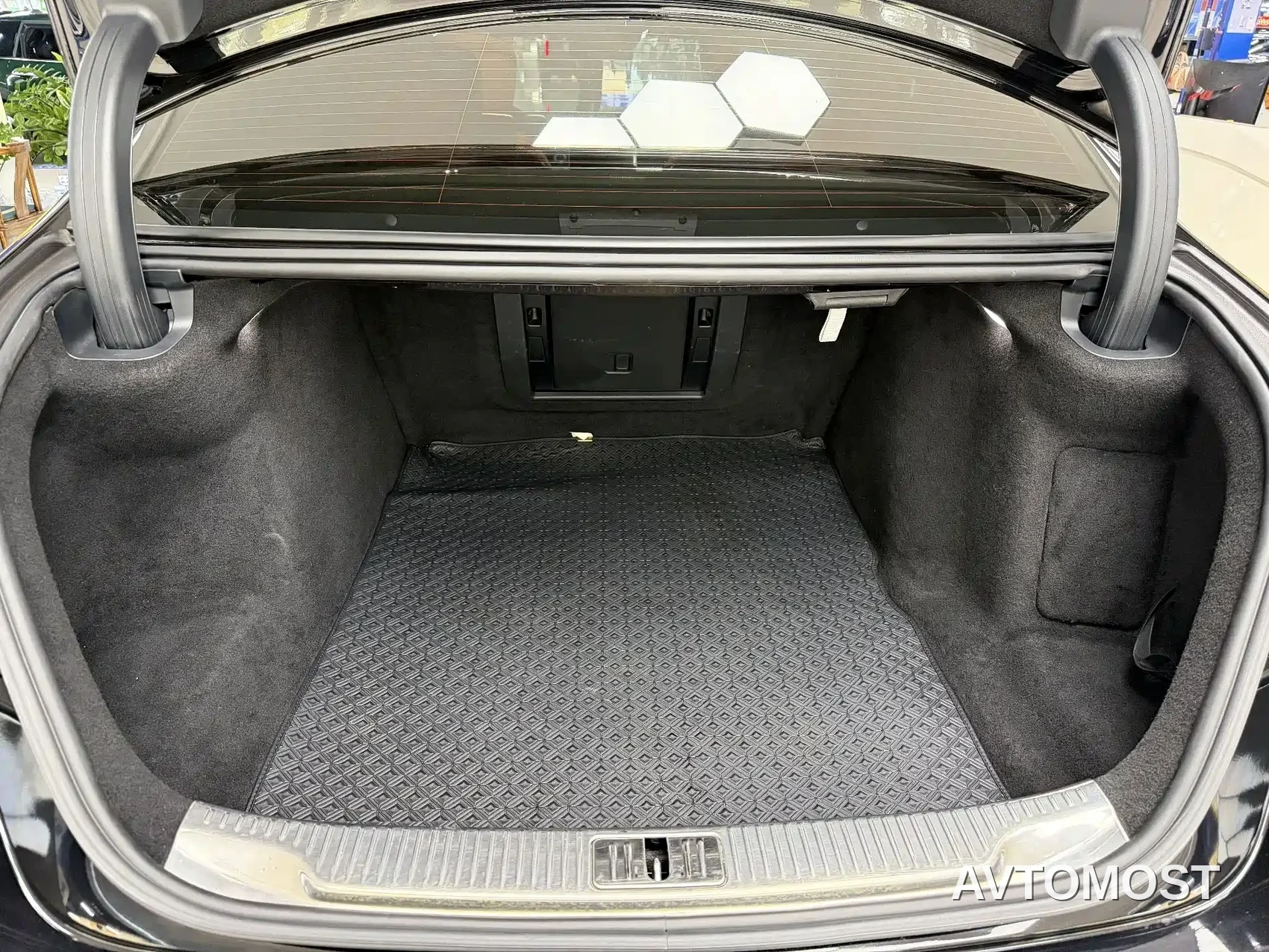 Mercedes-Benz S-Class 2021 S 400 L Luxury — фото 15