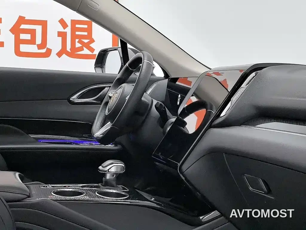 Hongqi HS3 PHEV 2024 PHEV 115km Power Edition — фото 16