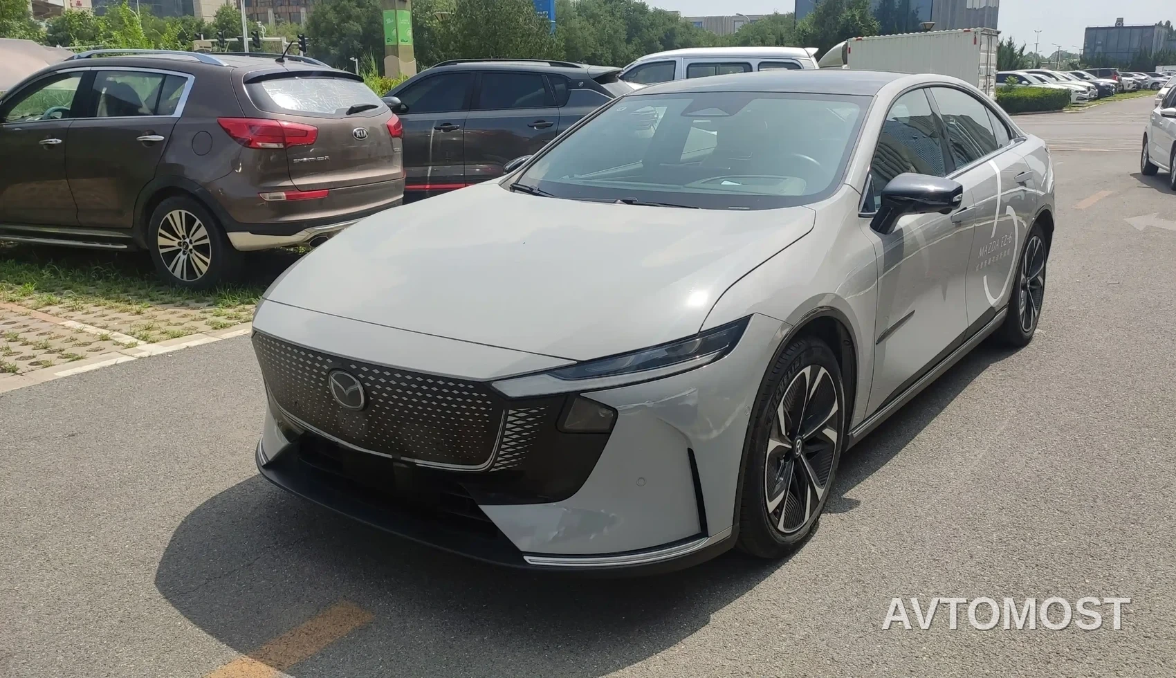 Mazda EZ-6 2024 Pure Electric 600 Intelligent Premium Edition — фото 4