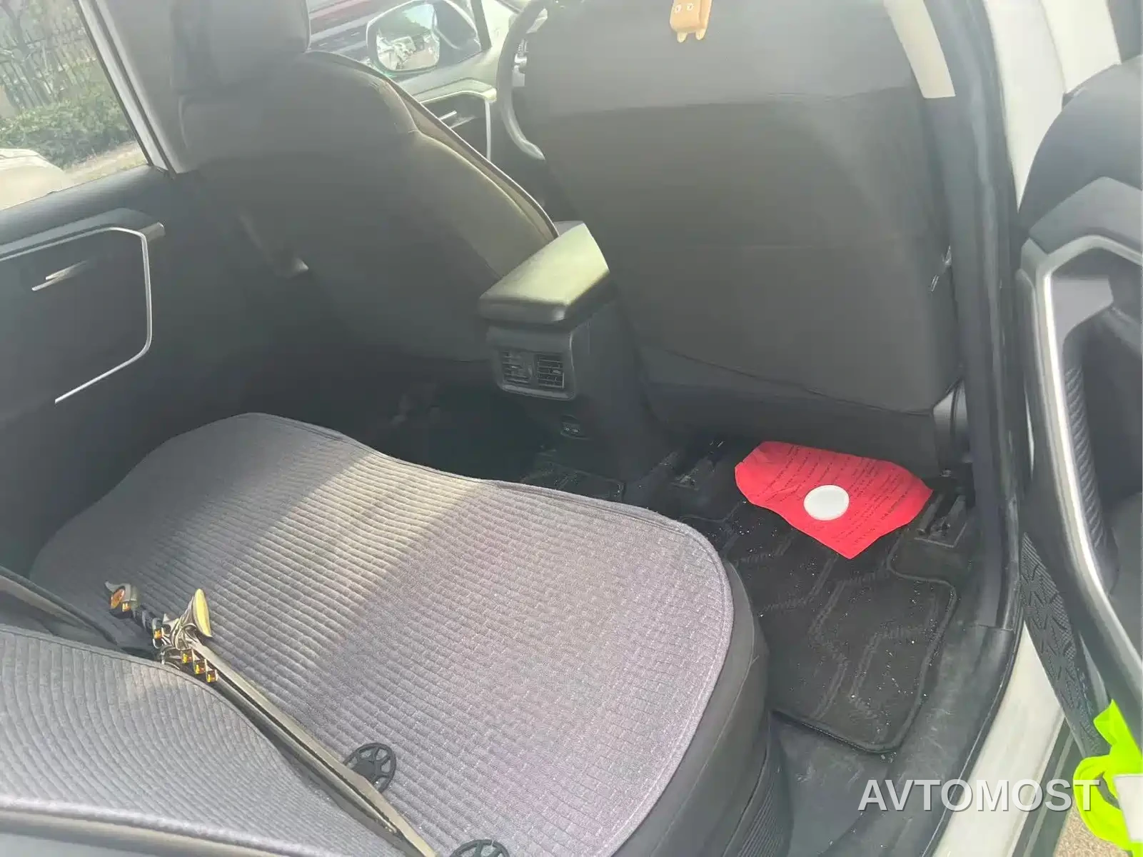 Toyota RAV4 Rongfang Dual Engine E+ 2021 2.5L 2WD Elite Pro — фото 7