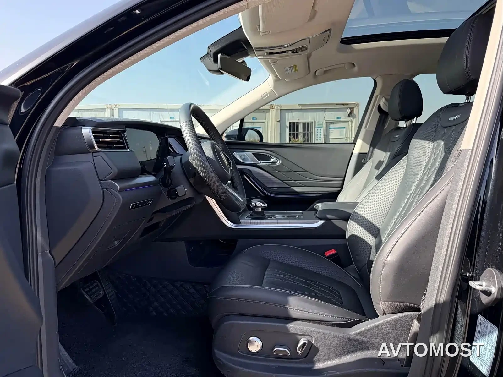 Hongqi HS7 PHEV 2024 2.0T PHEV AWD Qichang Edition 7-seater — фото 4