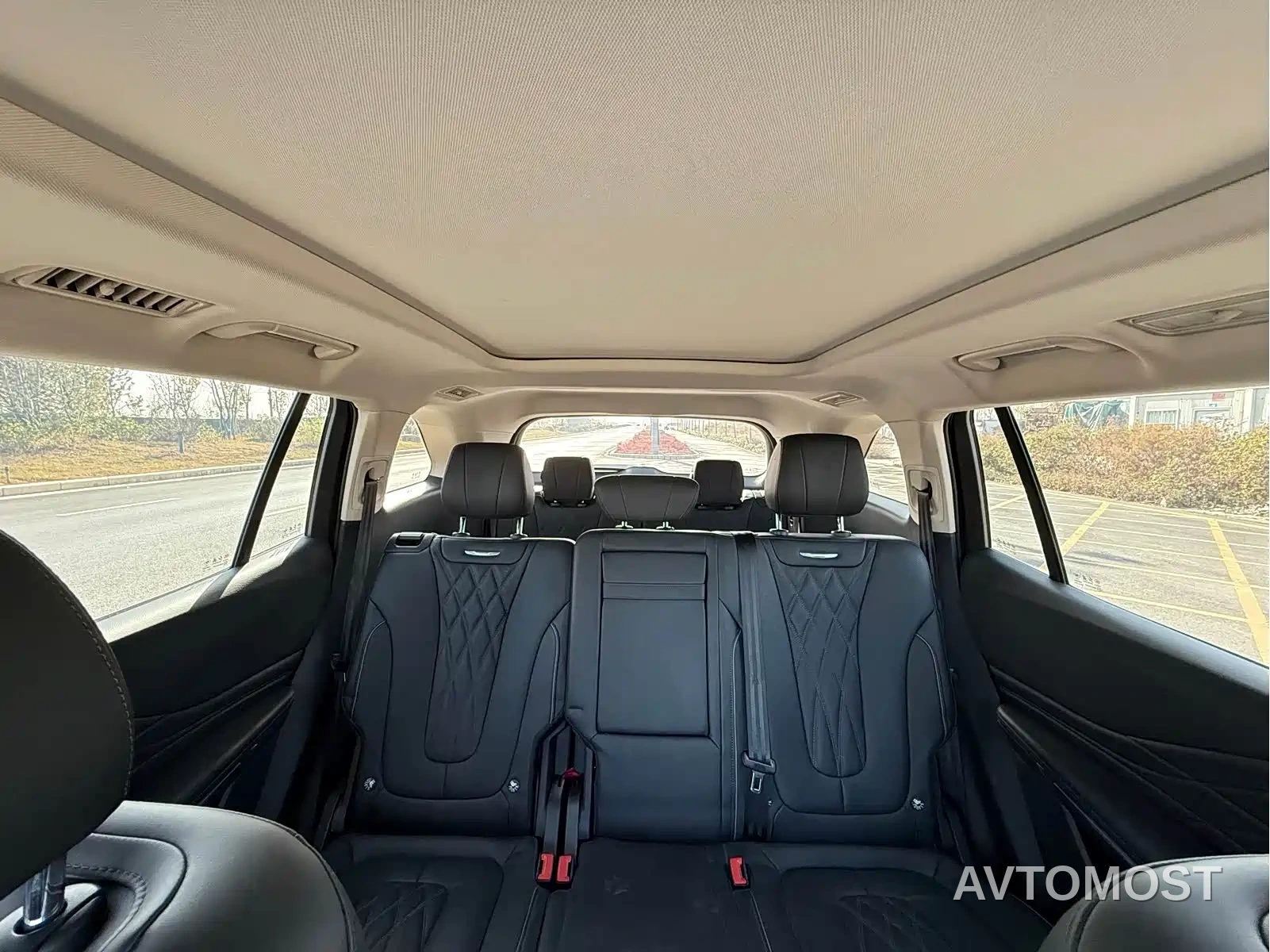Hongqi HS7 PHEV 2024 2.0T PHEV AWD Qichang Edition 7-seater — фото 29