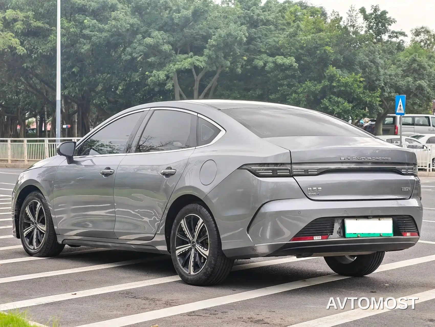 BYD Destroyer 05 2022 DM-i 55KM Premium — фото 3