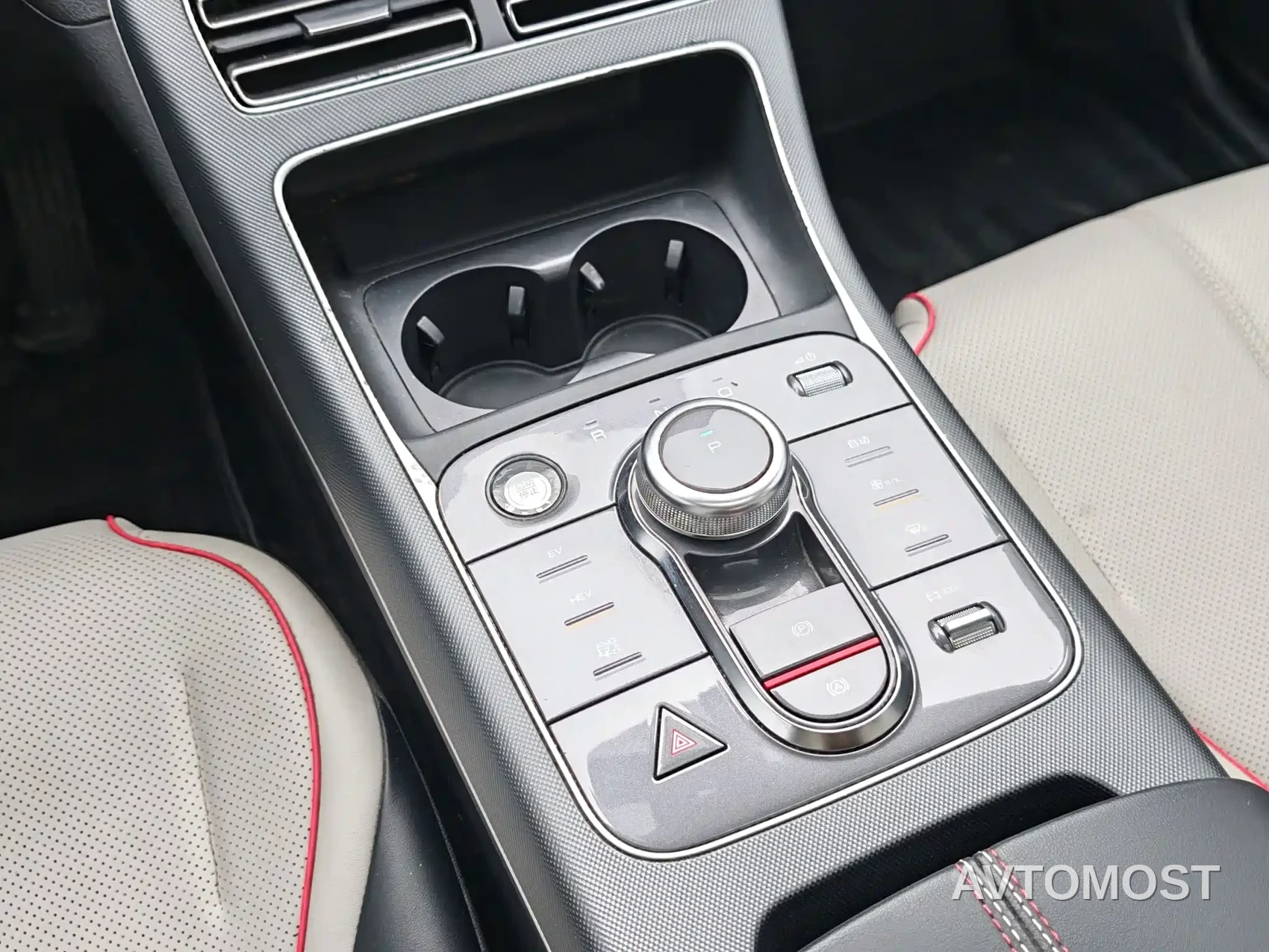 BYD Destroyer 05 2022 DM-i 55KM Premium — фото 11